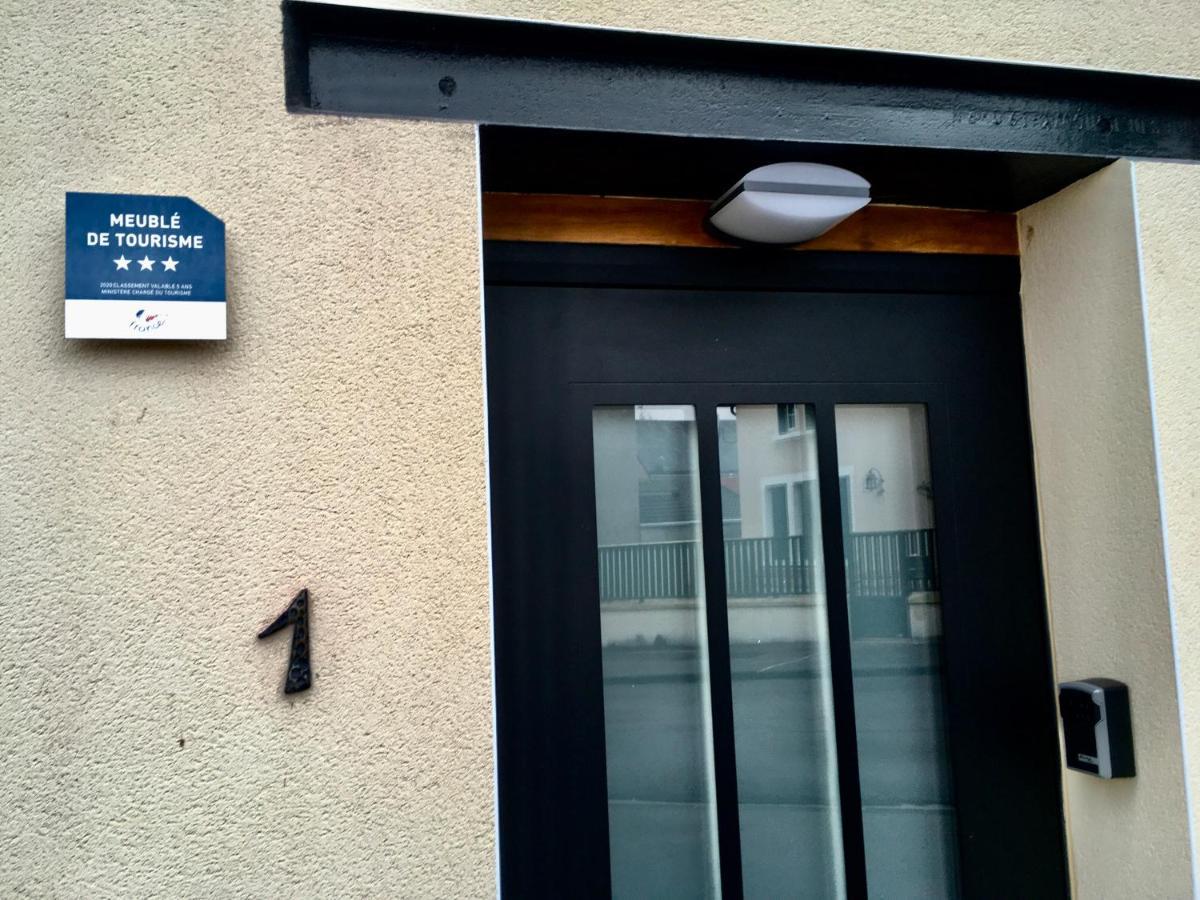 Meuble De Tourisme 3 Etoiles Loft Industriel A Fismesヴィラ エクステリア 写真